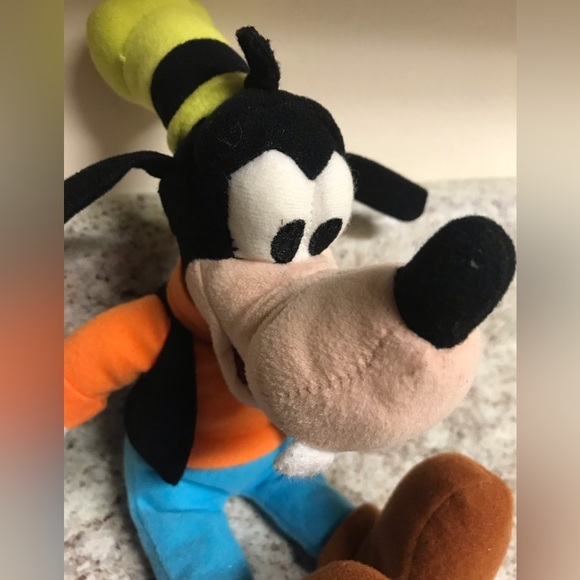 Disney Just Play Goofy Plush Stuffed Toy 12" Mickey Mouse Clubhouse and Friends - Picture 1 of 8